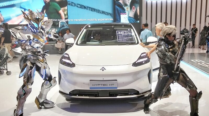 SUV Listrik Premium Ada di HYPTEC HT