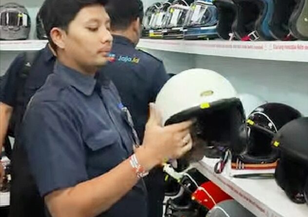 Helm Nolan Jadi Incaran Pengunjung IMOS 2025 di booth DeRide