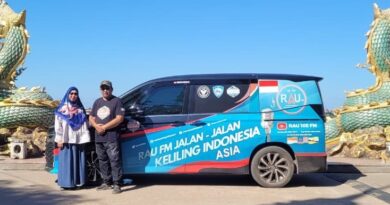 Opa Oma Padangsidimpuan Nekat Kelling ASEAN Pakai Toyota Voxy (Part 2)