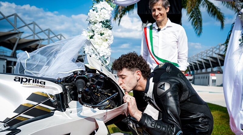 Bezzecchi Resmi “Nikahi” Albarosa Untuk MotoGP 2026