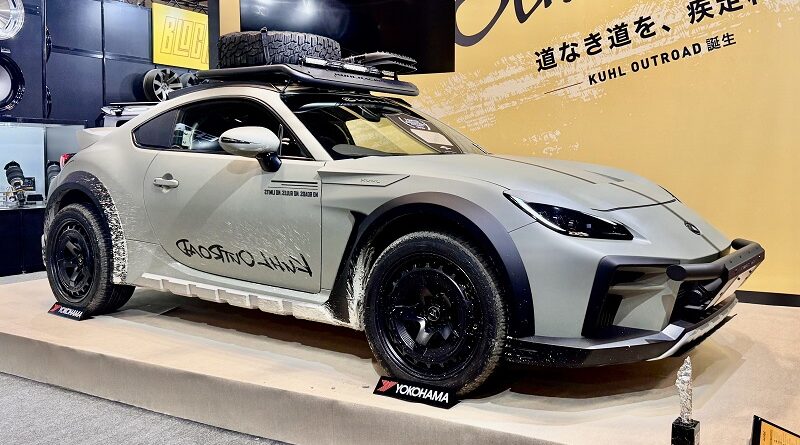 Mazda RX-7 Miyoshi VS Kuhl Outroad Toyota GR 86