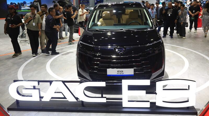 Pasar MPV EV Premium Sesak Dengan Hadirnya GAC E8 di IIMS 2026