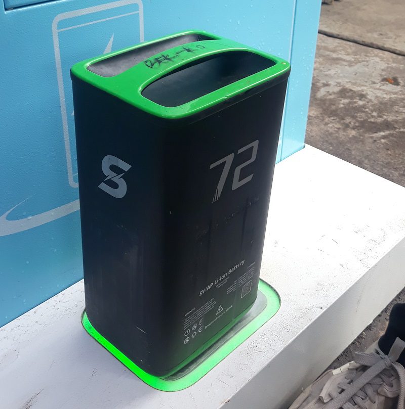 Cara Swap Baterai Smooth De Sultan