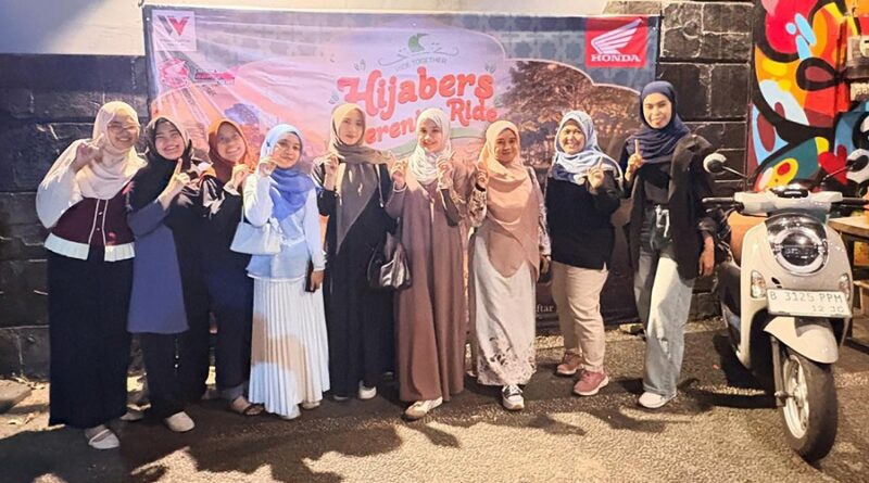 Hijabers Serenity Ride, Combo Lady Bikers dan Scoopy Cantik