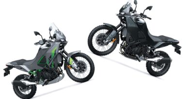 KLE500 & KLE500 SE, Kawasaki Adveture 150 Juta Rasa Paris Dakar Rally
