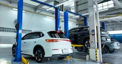 6 Tips Cek Mobil Listrik di Rumah Setelah Mudik