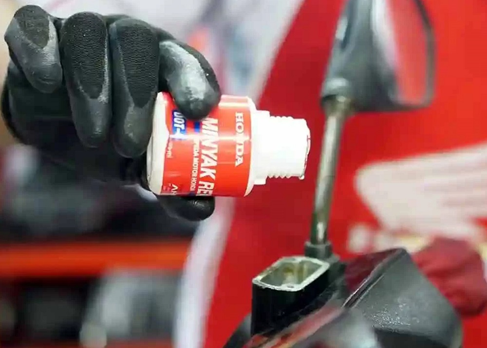 3 Tanda Minyak Rem Waktunya Diganti