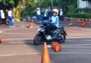4 Cara Safety Riding ala Kartini