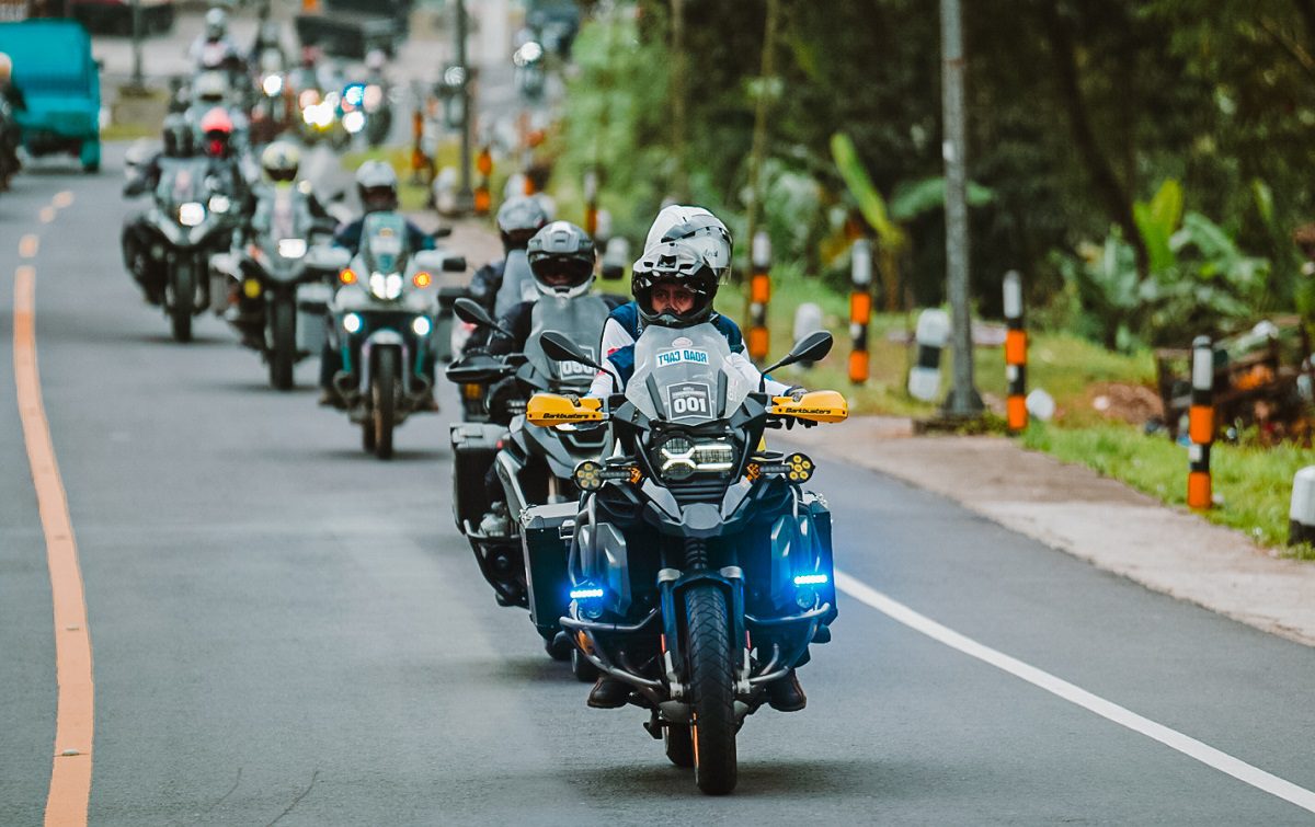 Bukan Sekadar Touring, 80 Rider Ini Bawa Air Bersih dan Harapan ke Sumba