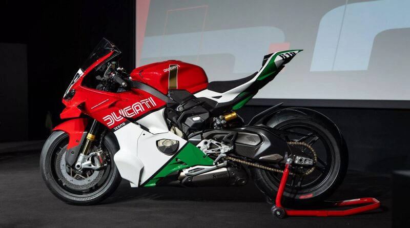 Cuma 100 Unit, Motor Ducati Ini Punya Tenaga 228 HP