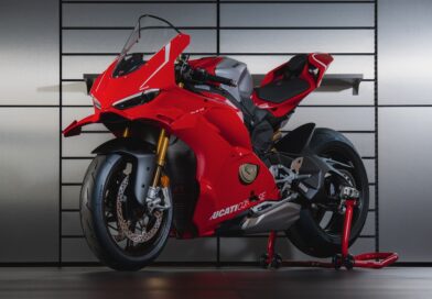 Disaat Menantea Jerome Polin Gulung Tikar, Ducati Panigale V4 R Malah Masuk ke Indonesia