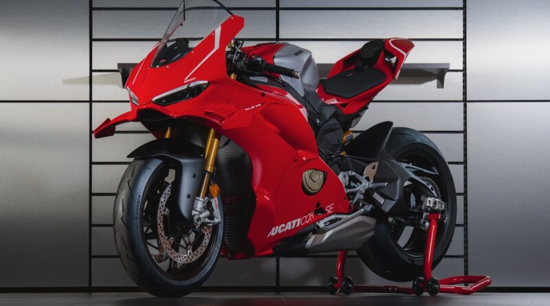 Disaat Menantea Jerome Polin Gulung Tikar, Ducati Panigale V4 R Malah Masuk ke Indonesia