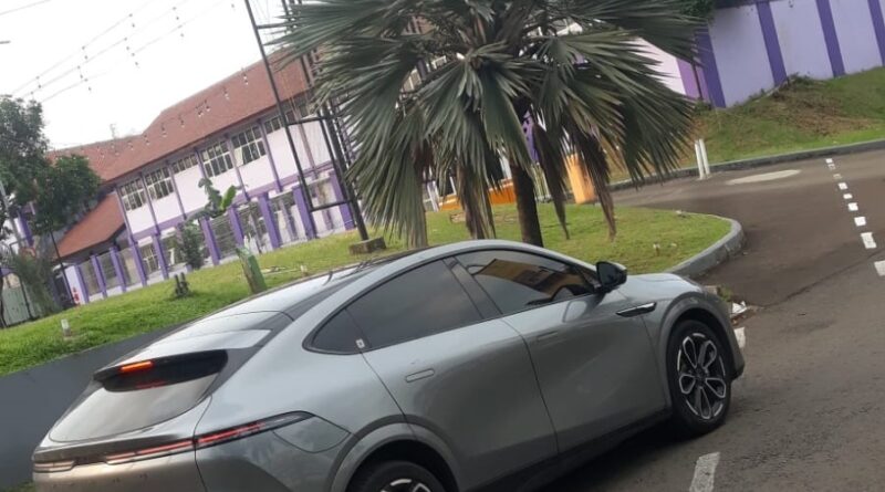 Parkir Sendiri Tanpa Sentuh Setir, Test Drive Xpeng G6 Pro di Jalur Jonggol Bikin Kaget