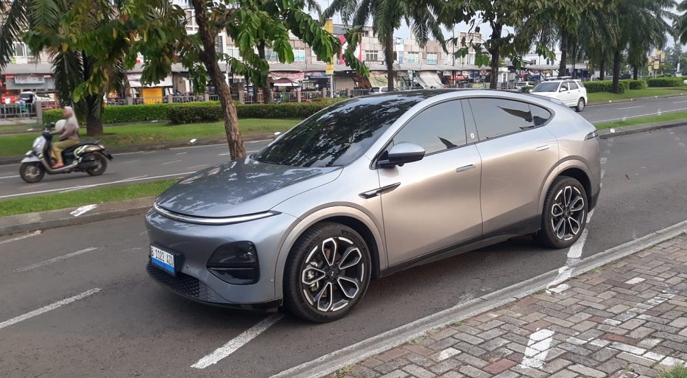 Parkir Sendiri Tanpa Sentuh Setir, Test Drive Xpeng G6 Pro di Jalur Jonggol Bikin Kaget