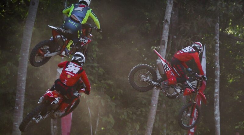Tidak Diancam Trump, Duo Ducati Kuasai Kejurnas Motocross 2026 Pandeglang 