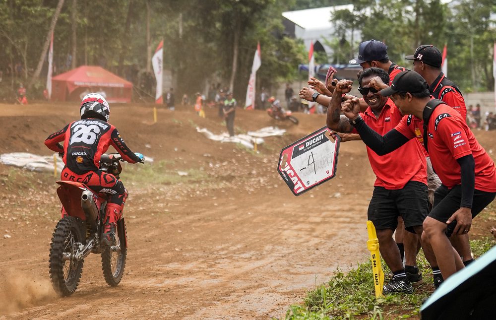 Tidak Diancam Trump, Duo Ducati Kuasai Kejurnas Motocross 2026 Pandeglang 