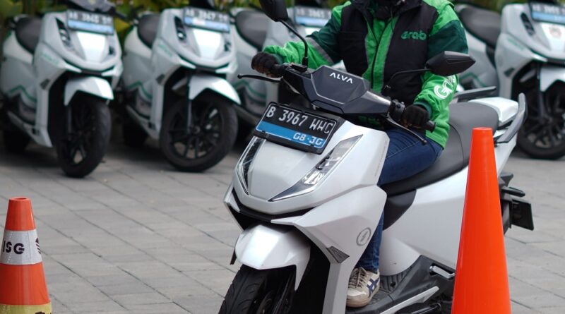 ALVA N3 Jadi Idola Anyar GRAB Cewek Cair Duit