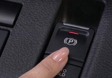 Melihat Electronic Parking Brake Bekerja