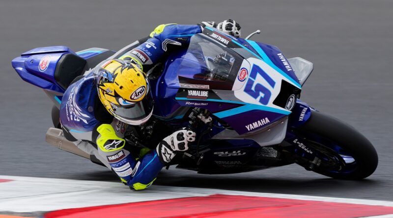Nyaris Podium, Aldi Merangsek Dari Posisi Buncit ke 4 Autodrom Most