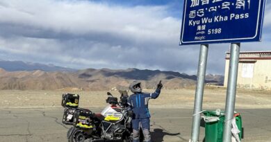 2 Rider Ini Jadi Pertama Riding Ke Tibet Pakai Motor Plat Indonesia Asli