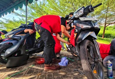 Dollar Naik, Tekiro Kasih Servis Gratis Ke Warga Surabaya Bareng ITS