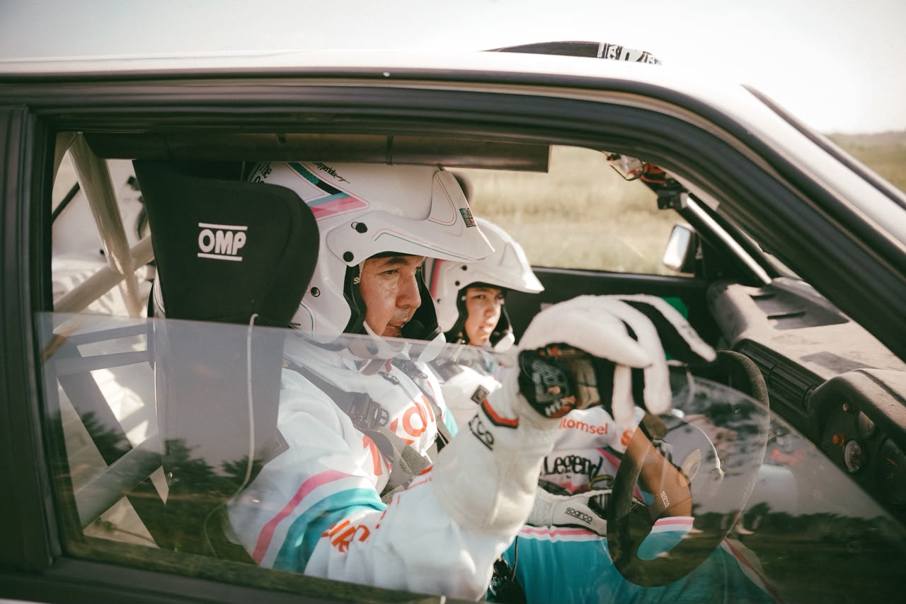 Mengenal El Mayka Sungkar, Navigator Rally Cilik