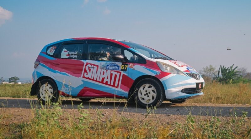 Trio Angels Rifat Sungkar Beraksi di Putaran 2 Kejurnas Sprint Rally 2026 Semarang
