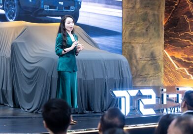 Caroline Ling Percaya PHEV Paling Cocok Untuk Indonesia, JETOUR T2 i-DM Pilihan Pas di GIIAS 2026