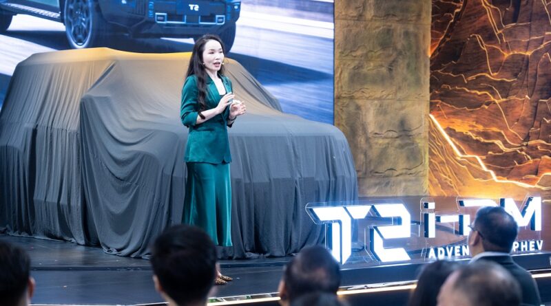 Caroline Ling Percaya PHEV Paling Cocok Untuk Indonesia, JETOUR T2 i-DM Pilihan Pas di GIIAS 2026