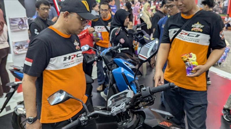 Wahana Honda Ajak 200 Biker Honda Intip Teknologi New Vario EVO 160 di Jakarta Fair