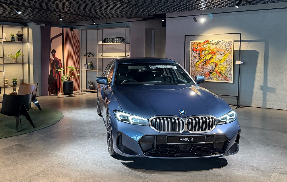 BMW Astra & Teh Villa Gallery Hadirkan Seni Serta Otomotif Premium