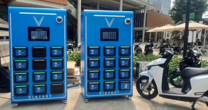 Mari Kita Bertualang Jauh Dengan VinFast E-Motorcycle dan Tersesat Bersama