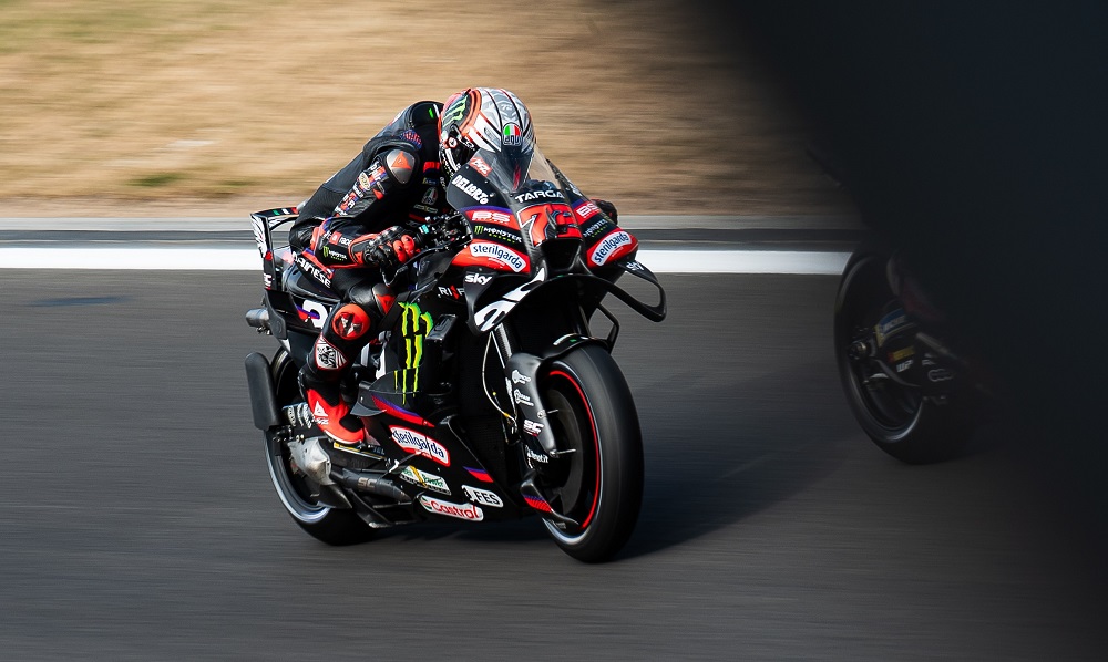 Raúl Fernández Menang, Aprilia Kuasai Podium Silverstone
