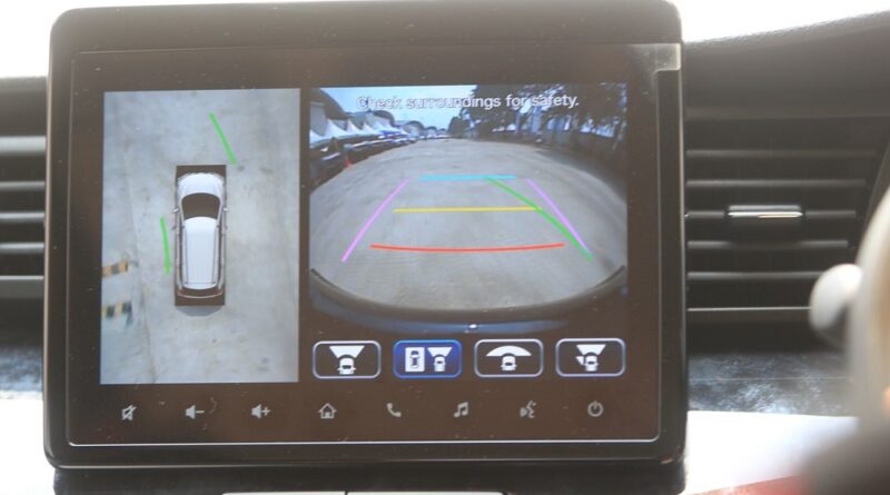 5 Cara Pakai Sensor Parkir dan Kamera 360 untuk Pemula