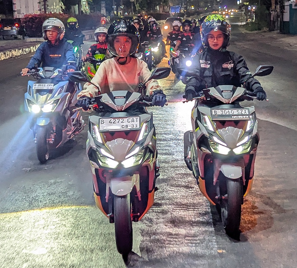 Ratusan LED Vario EVO Serbu Warkop SGN