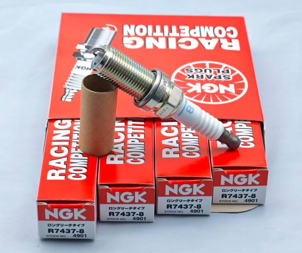 Jangan Terkecoh Kode 'R', Ini Beda Busi Racing dan Busi Harian dari NGK