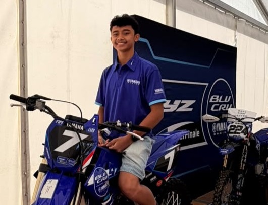 Djanoko Geber Yamaha YZ125 di Prancis